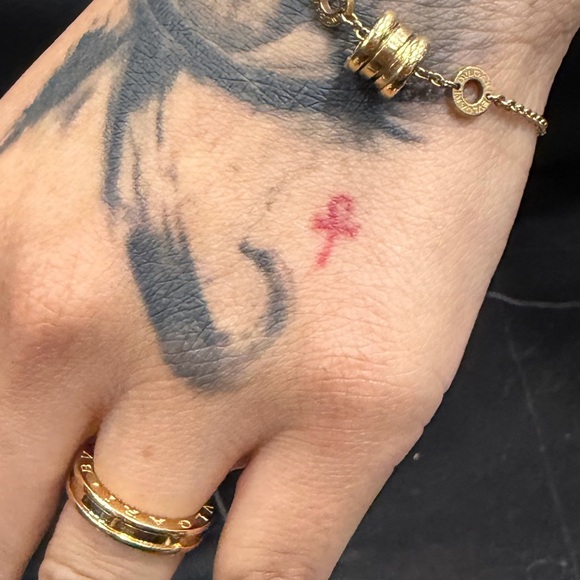 Bulgari B.zero1 Yellow Gold Ring - Picture 9 of 9